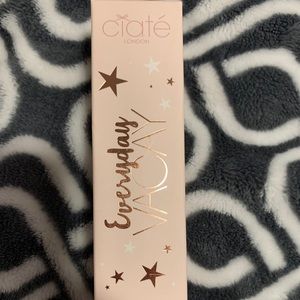 NWT CIATE LONDON SETTING SPRAY